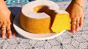 Maïsmeelcake Met Melkroom