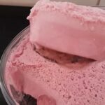 Romig dessert met gelatine en zure room