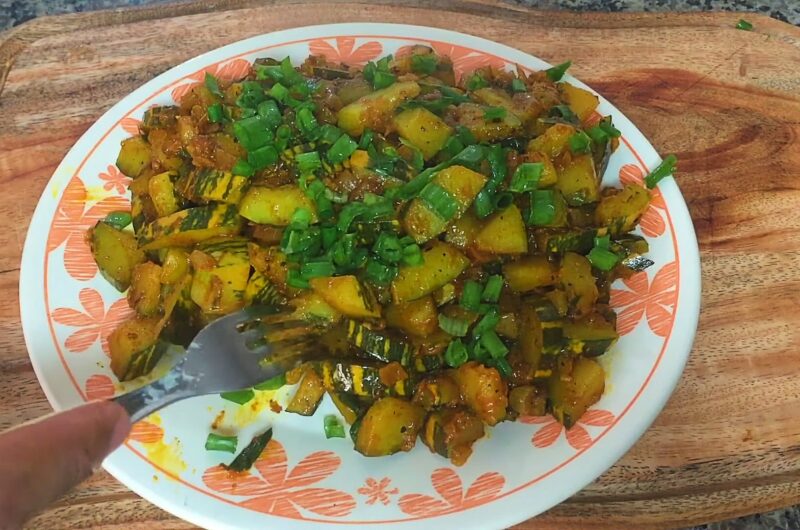 Traditionele Gestoofde Courgette